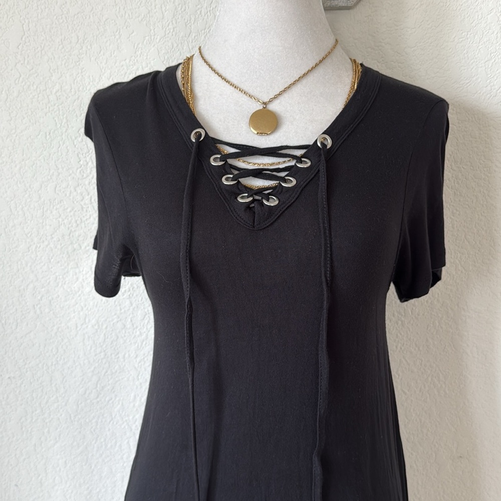Lagaci • Black Casual Sheath Mini Dress Lace Up Neckline - Picture 2 of 4